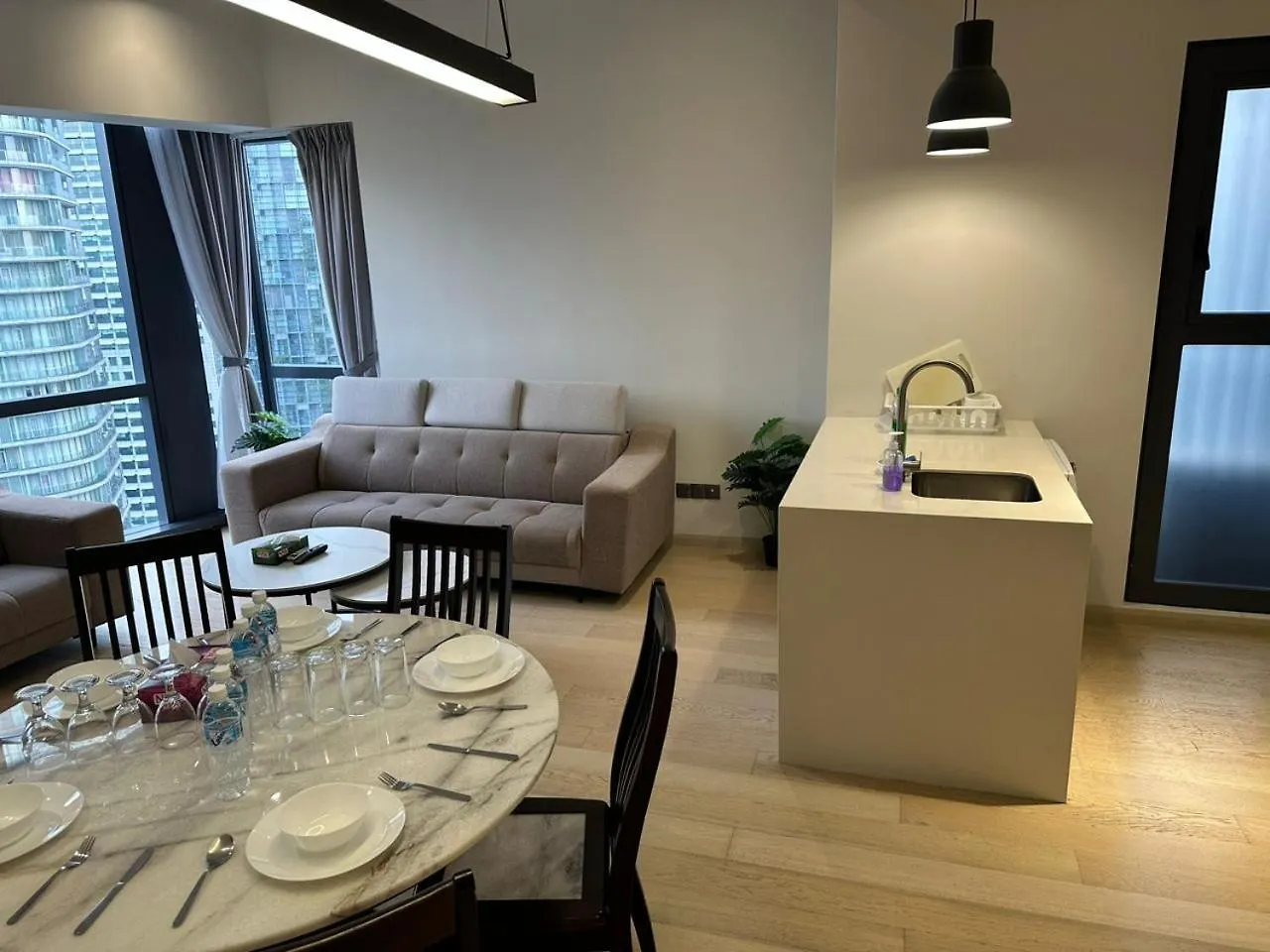 Kl Apartment At Star Klcc 쿠알라룸푸르